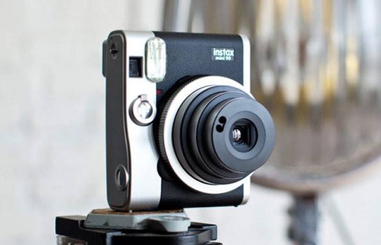 instax mini 90 NEO CLASSIC