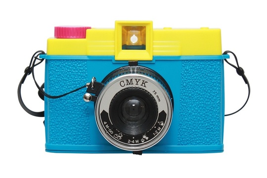 Diana F+ CMYK