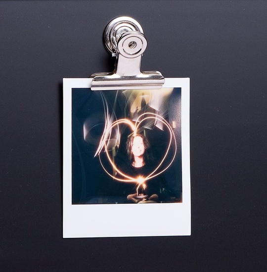 Metallklämma till bilder, foton och lappar - METAL CLIPS WITH MAGNET - slutsåld