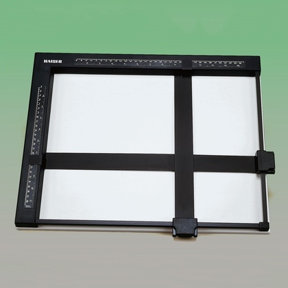 Kaiser Masking Frame with Metal Frame 24x30 cm 4001