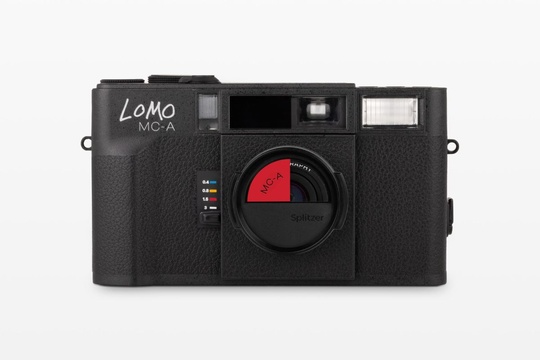 Lomo MC-A 35 mm Film Camera Black